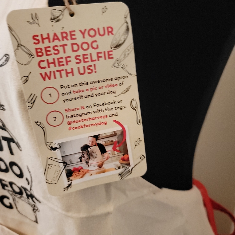 Dr. Harvey's Cooking For My Dog Apron NWT.  One Size - Picture 4 of 6